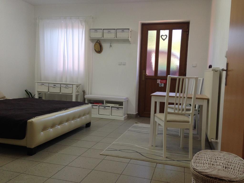 Apartman Kajov Apartment Exterior photo